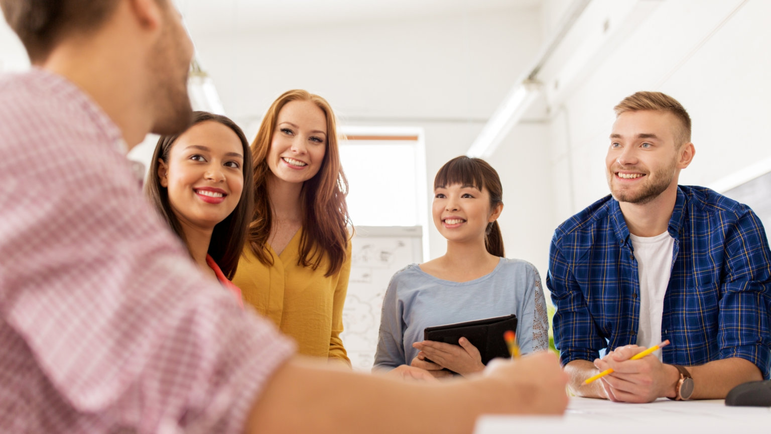 Meet question. Team talk. Teamtalk. First meeting questions.