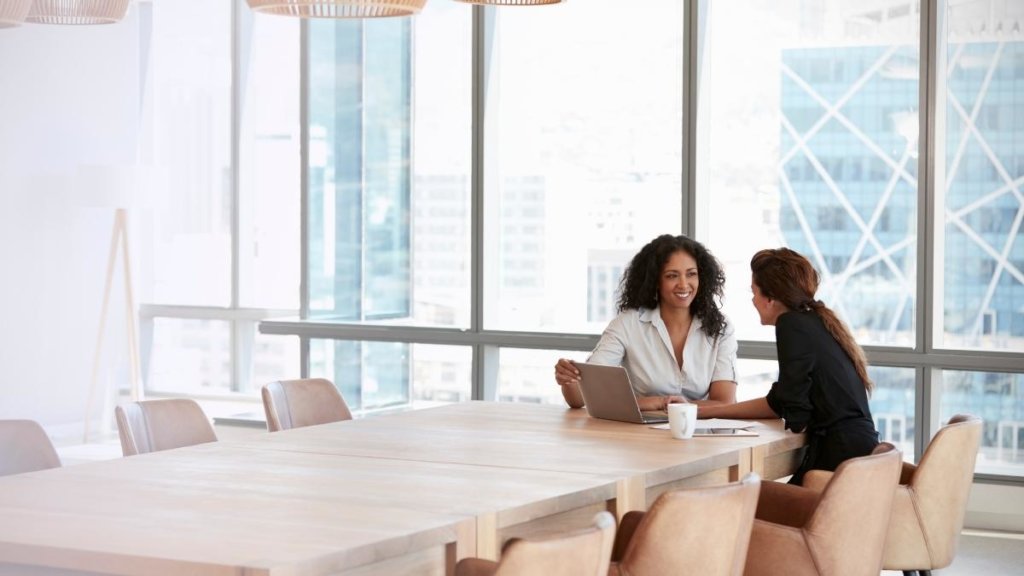 First One On One Meeting With New Manager One-on-One Meetings With Your Manager: Here's What To Discuss + Tips