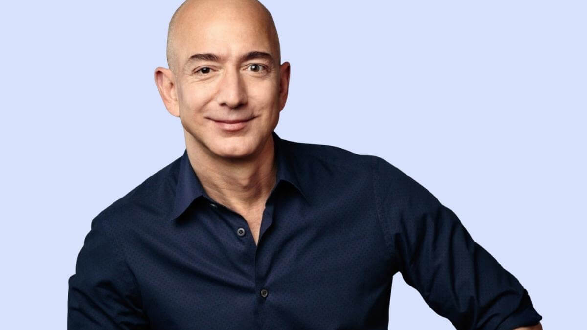 9 Leadership Tips From Jeff Bezos